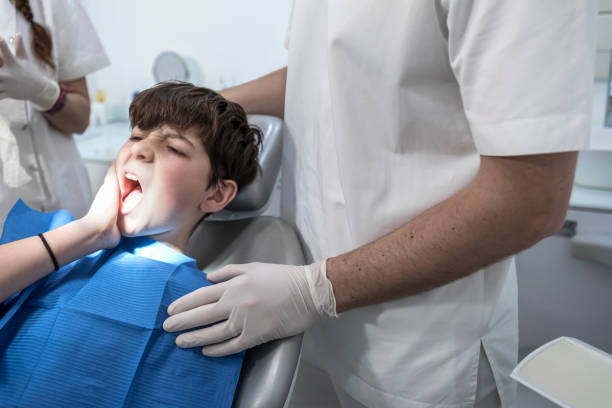 Best Walk-In Emergency Dentist in Buttonwillow, CA